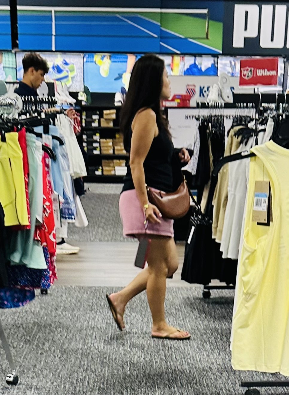 Asian Milf & her Feet #4b9gyduU