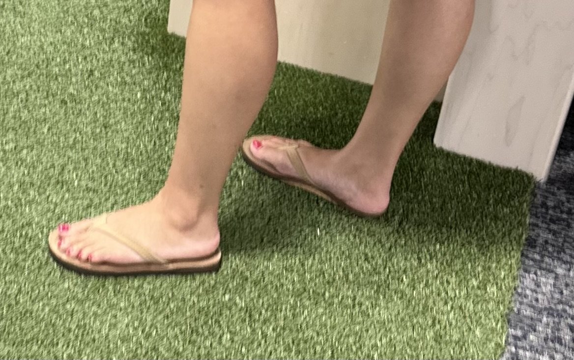 Asian Milf & her Feet #JbGmsEhH