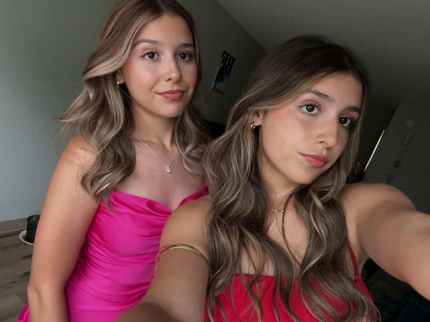 Latina twins Bianca and Francesca #mFOQJOyB